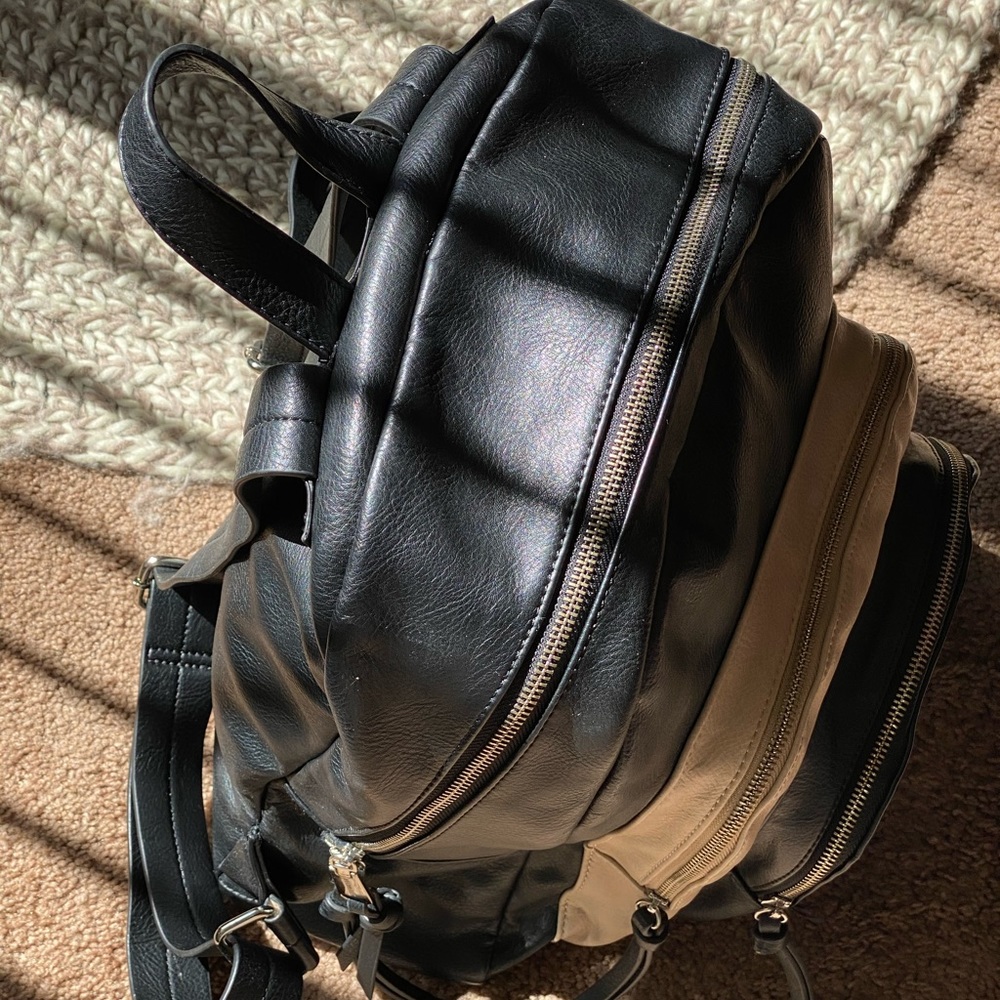 Steve Madden backpack - Picture 4 of 7